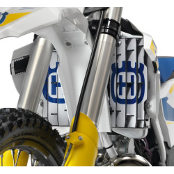 KIT D'AUTOCOLLANTS DE GRILLE DE PROTECTION DE RADIATEUR | SportMotos